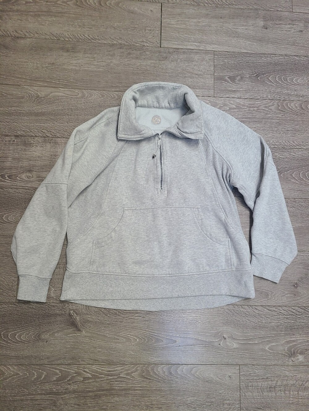 Light Scuba Gray Women's Half-Zip Pullover Sweatshirt Hoodie M/L